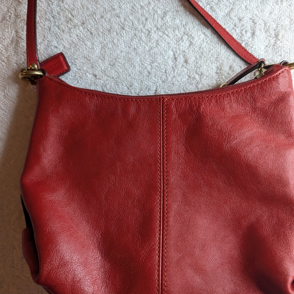 Coach Ashley Swing pack Cherry Red Leather Shoulder Bag - NWOT - Picture 5 of 8